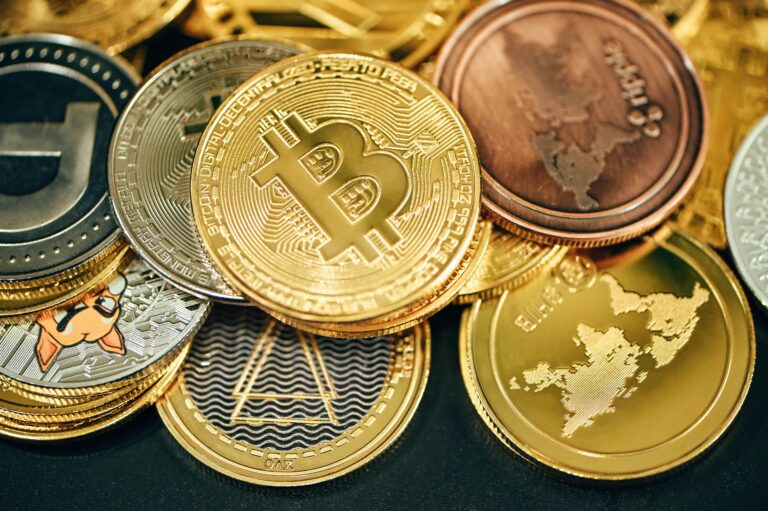Cryptocurrency Compliance Challenges: Navigating Regulatory Hurdles