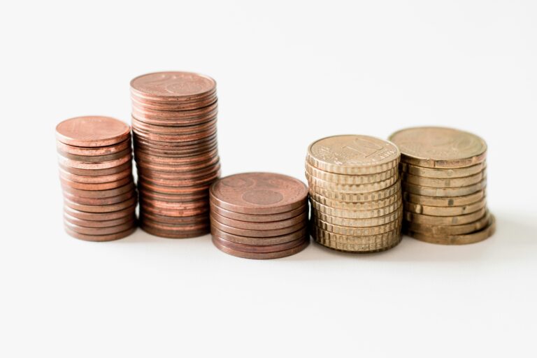 Mastering ESG Compliance in Finance: A Strategic Imperative